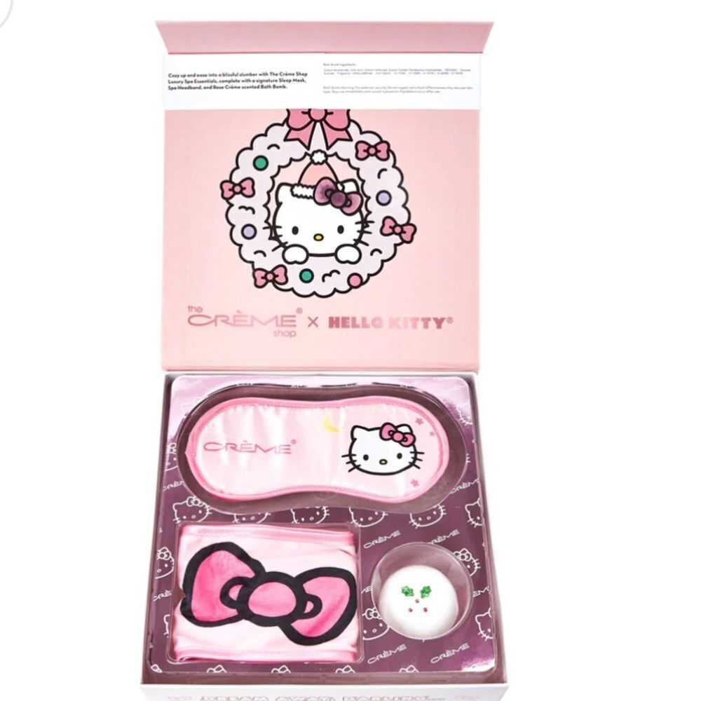 Hello Kitty Cozy Slumber Holiday Spa Set - Limited Edition